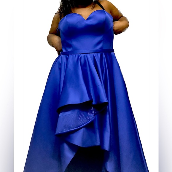 4. Glamour by Terani Couture dress - Picture 4 of 6